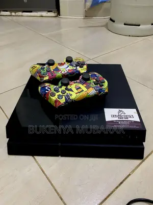 PS4 Standard Console