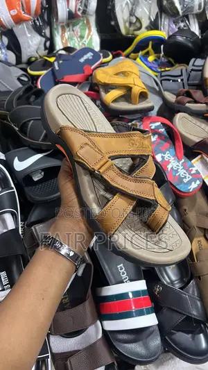Classic Leather Sandals - Unisex