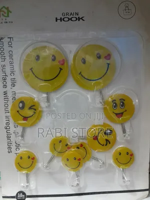 Brand New Smiley Face Wall Hooks