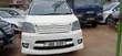 Toyota Noah 2005 White - 1