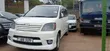 Toyota Noah 2005 White - 4