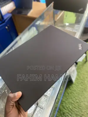 Lenovo ThinkPad T480s Laptop