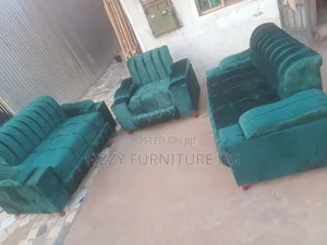 5 Seater Sofa - Brand New, Green
