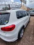 Volkswagen Tiguan S 4Motion 2015 SUV - 4