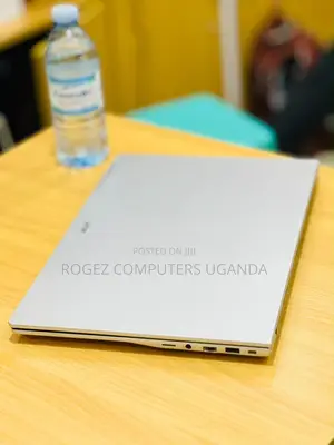 New Acer Aspire Lite 16 Laptop - Core i7, 8GB RAM, 512GB SSD