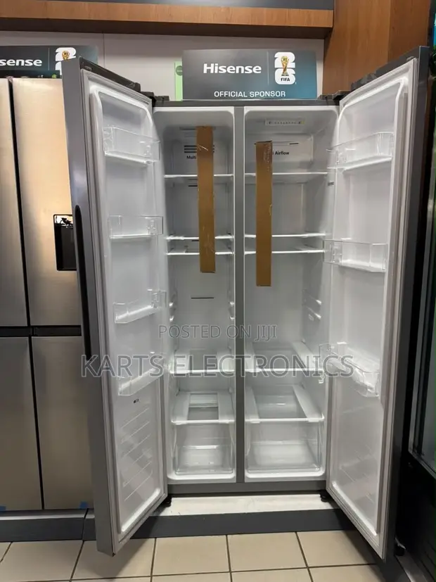 Hisense 561L Side by Side Fridge - 1