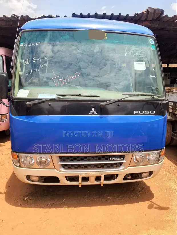 Mitsubishi Fuso Rosa 2016 Bus - 1