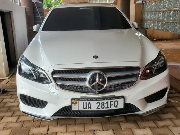 Mercedes-Benz E250 SV Premium 2014 White - 1