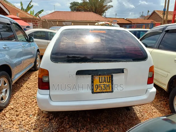 Toyota Corolla G-Touring 1997 - 1