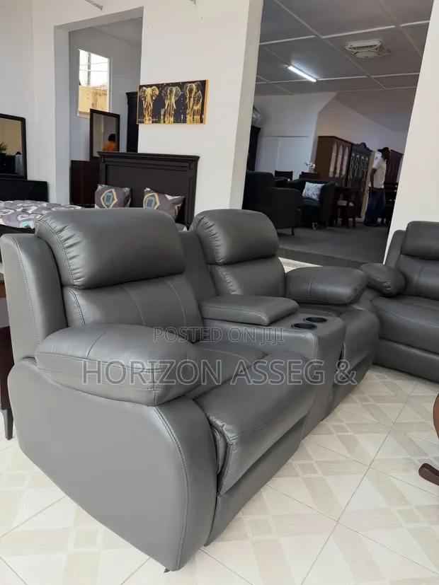 Premium 7-Seater Black Leather Sofa - 1