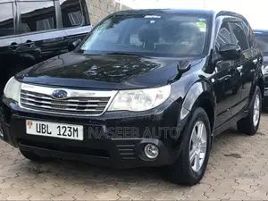 Subaru Forester 2010 Black