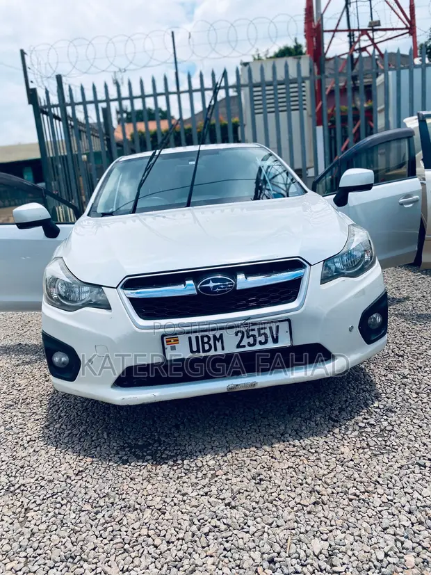 Subaru XV 2013 White - 1