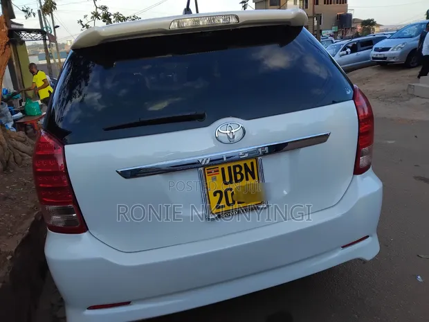 Toyota Wish 2007 White - 1