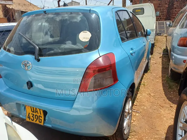 Toyota Vitz 2008 Blue - 1