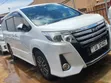 Toyota Noah 2015 - 5
