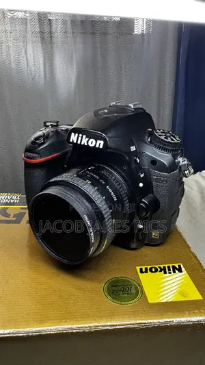 Nikon D750 DSLR Camera with 50mm Nikkor Lens