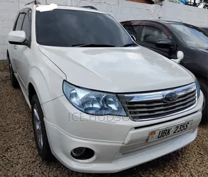 Subaru Forester 2013 White