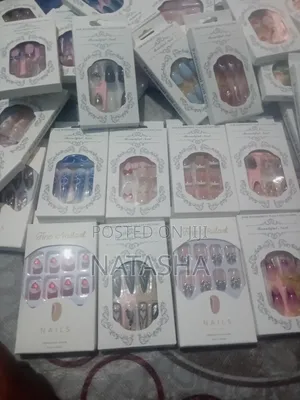 Press On Nails - 24 Pieces with Free Glue & Sticker