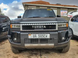 Toyota Land Cruiser Prado 2025 Black