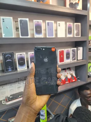 Apple iPhone 8 Plus 64GB Black
