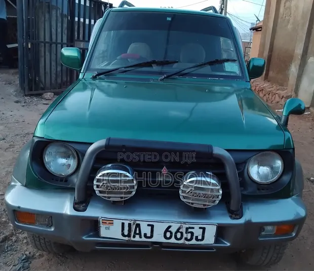 Mitsubishi Pajero Mini 1998 Green - 1