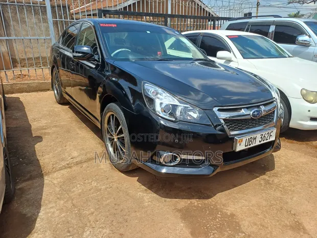 Subaru Legacy 2010 Black - 1