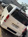 Toyota HiAce 2012 - 4