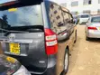 Toyota Noah X 2011 - 4