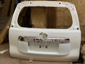 Landcruiser Prado FJ150 Rear Tailgate Boot