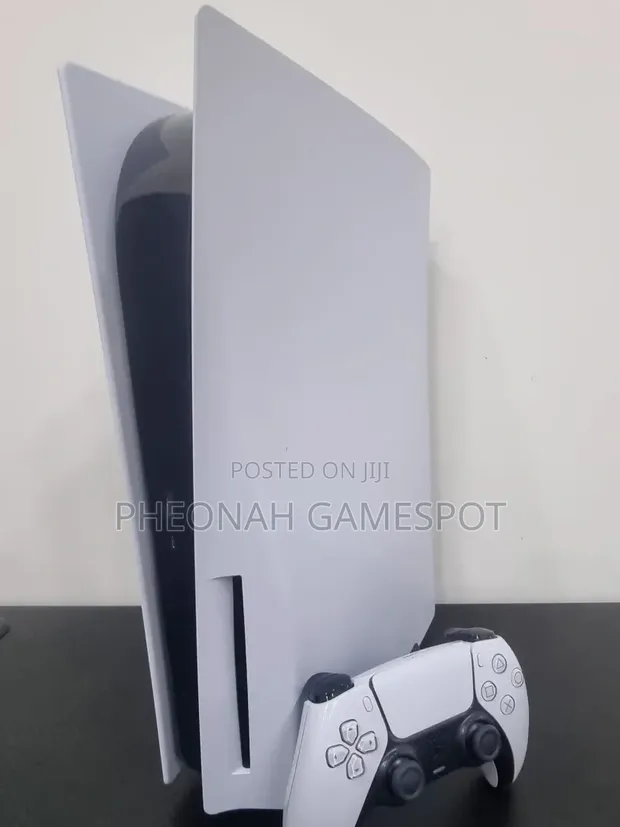 UK Used PlayStation 5 Standard Disc Edition - 1