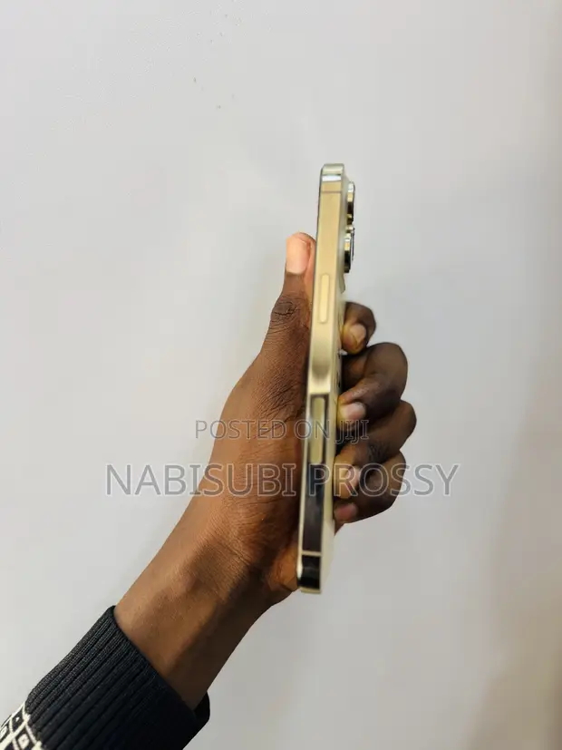 Apple iPhone 14 Pro Max 256GB Gold - 1