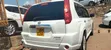 Nissan X-Trail 2010 White - 4