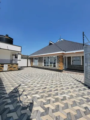4-Bedroom Bungalow for Sale in Kira Sonde, Central Division