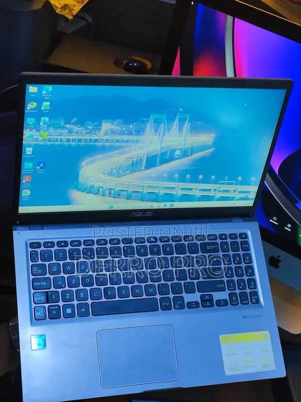 Asus VivoBook 15 X505BA Laptop - 16GB RAM, 512GB SSD, Intel Core i7 - 1