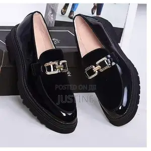 Men's Leather Loafers - Clarks