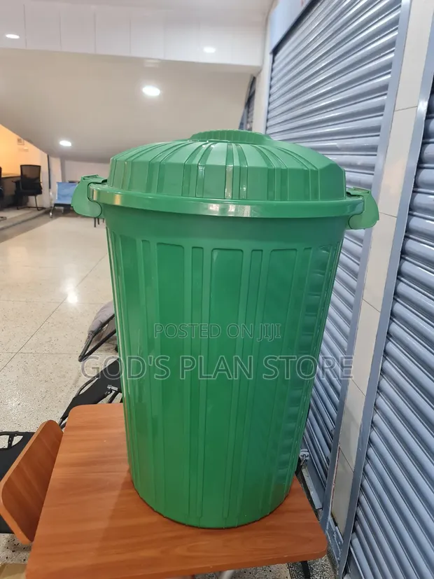 Unbreakable 100-Litre Plastic Buckets - 1