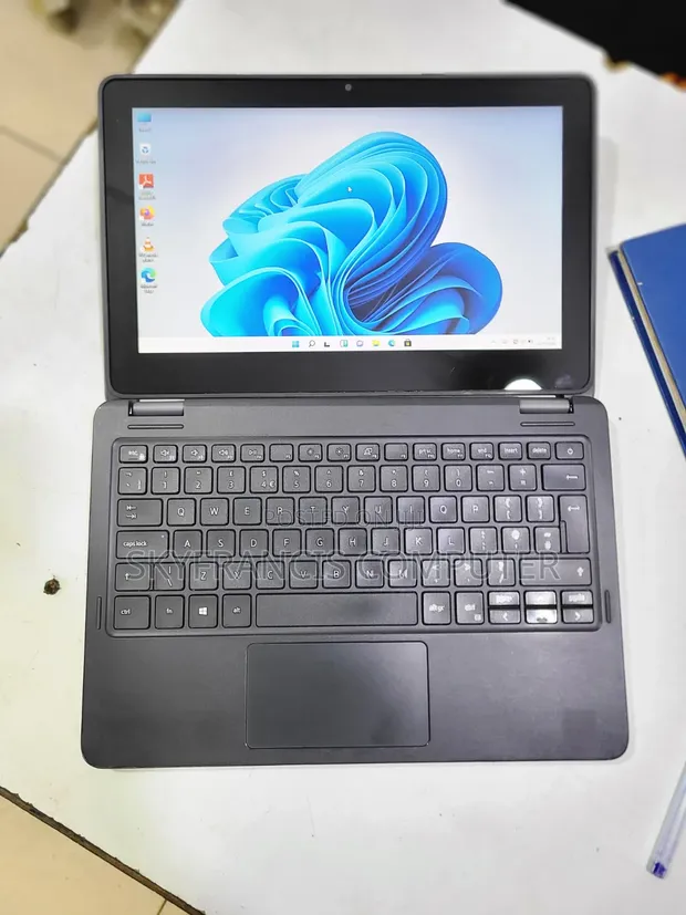 Dell Latitude 3120 Laptop - 8GB RAM, 128GB SSD, Touchscreen - 1