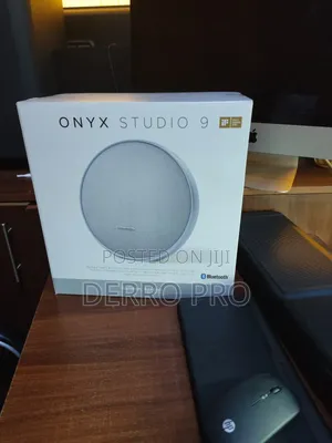 Harman Kardon Onyx Studio 9 Speaker