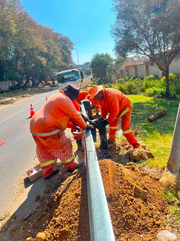 Road Guard Rail Installation Services - 1