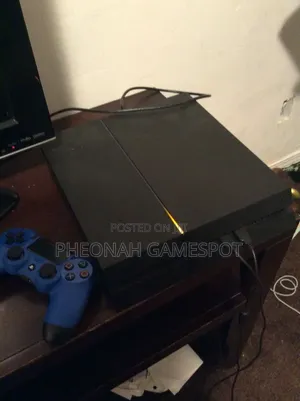 PS4 Standard Console