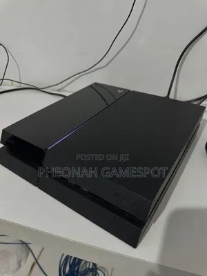PS4 Standard Console