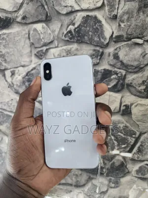 Apple iPhone X 256GB White