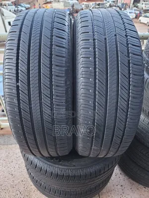 225/65R17 Yokohama Tires (Set of 2)