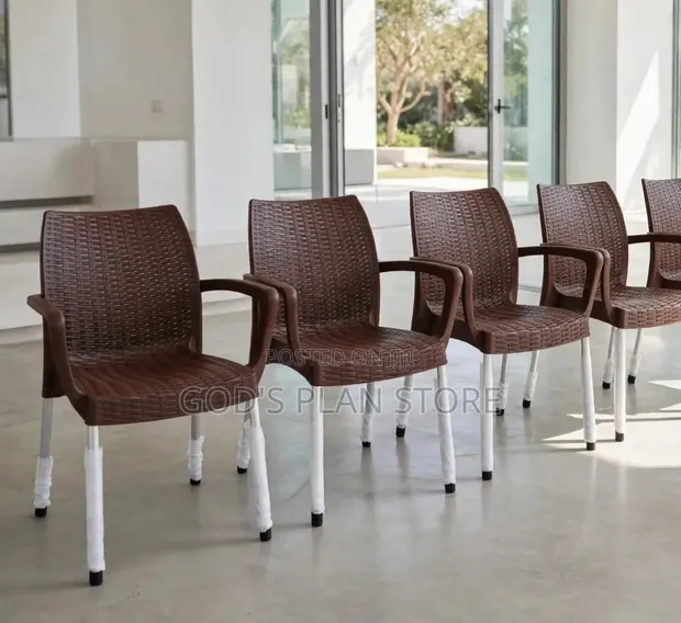 1pc Plastic Chairs for Bars, Hotels, Homes - 1