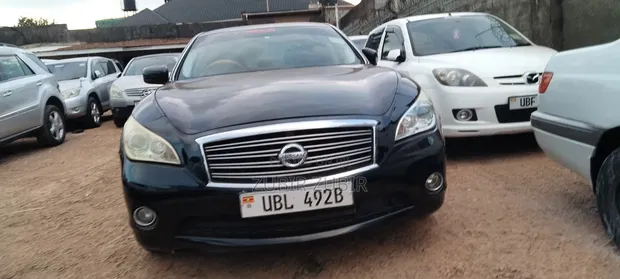 Nissan Fuga 2010 Black - 1