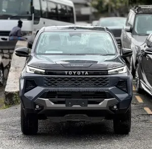 Toyota Hilux Travo Overland 2025