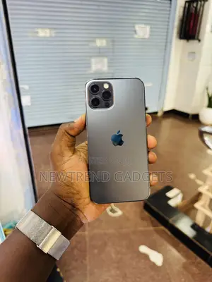 Apple iPhone 12 Pro 128GB Black (UK Used)