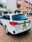 Subaru Outback 2010 Pearl - 4