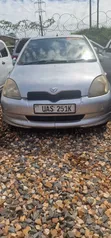 Toyota Vitz 1.3 AWD 3dr 2000 Silver - 1