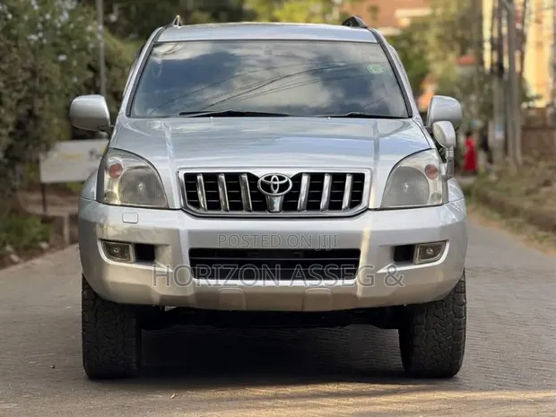 Toyota Land Cruiser Prado 2.7 5dr 2004 Gray - 1